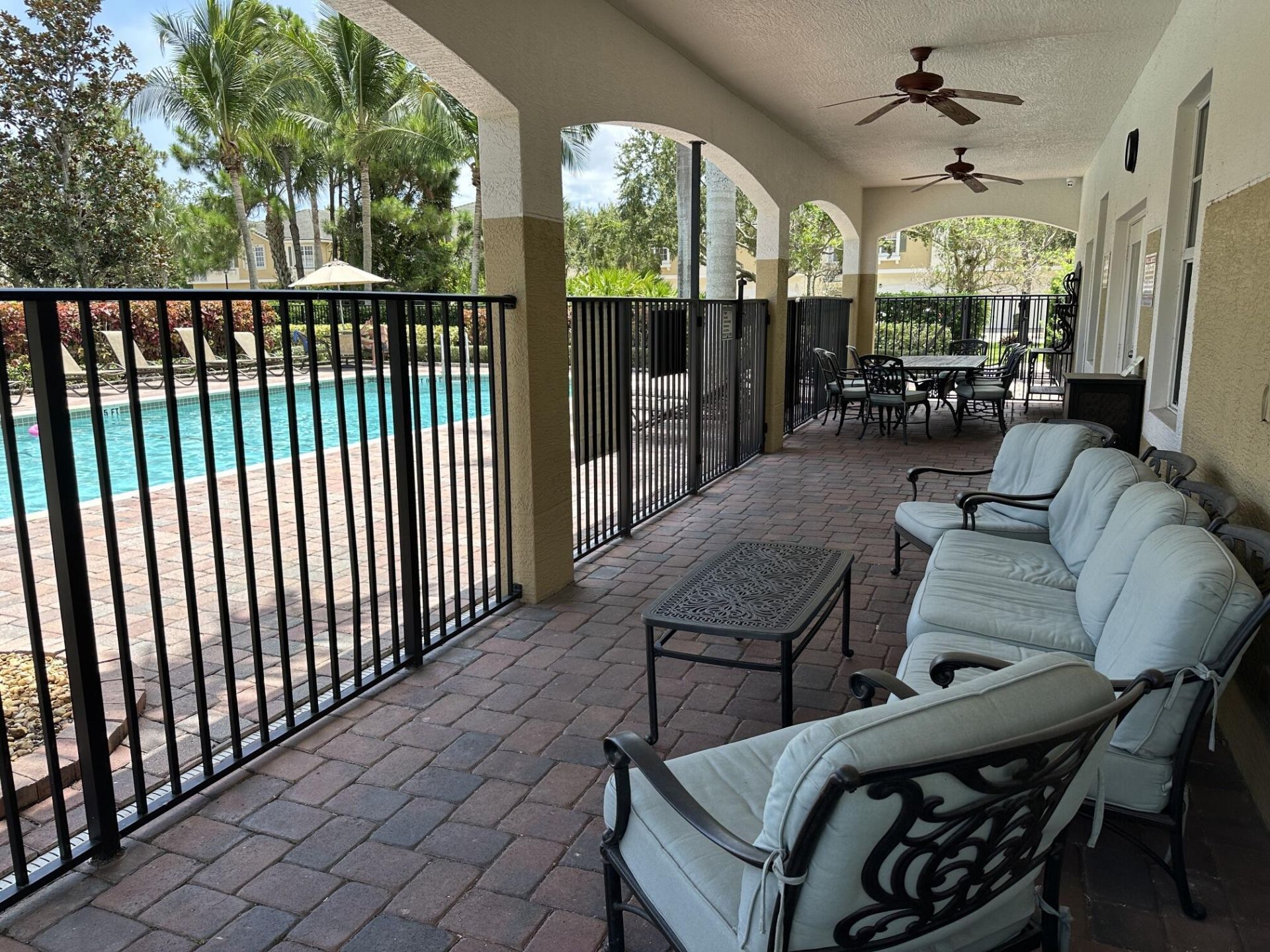 1560 SE Hampshire Way, Unit 204, Stuart, FL 34994 Photo