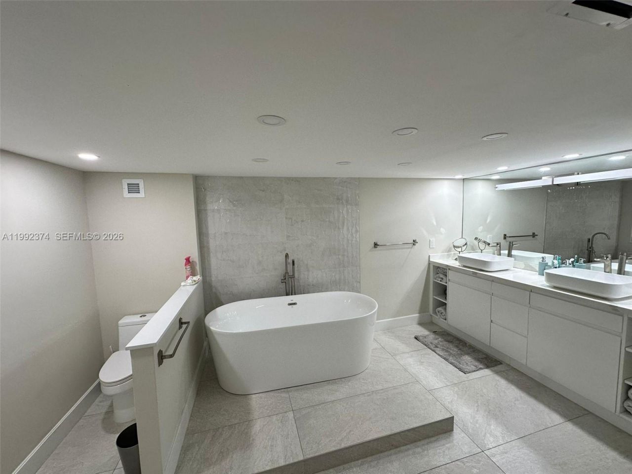 2751 S Ocean Dr , Unit 508S, Hollywood, FL 33019 Photo
