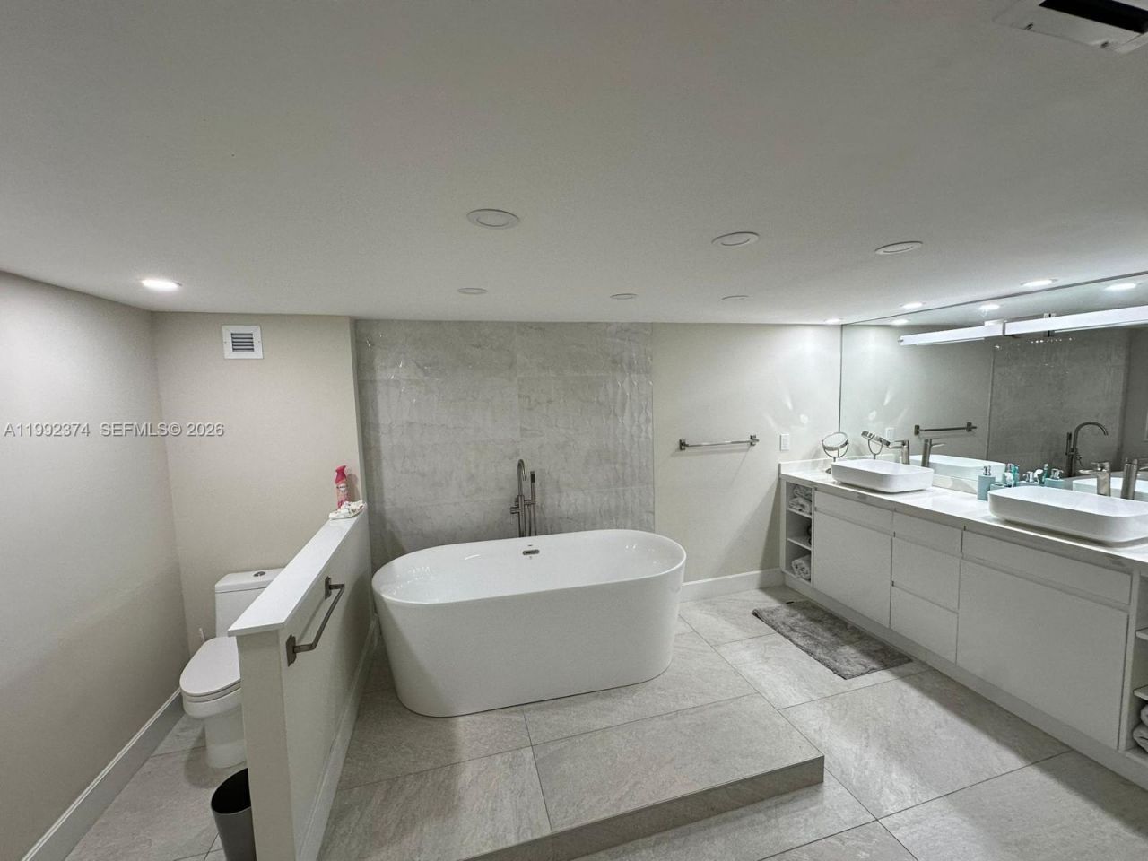 2751 S Ocean Dr , Unit 508S, Hollywood, FL 33019 Photo
