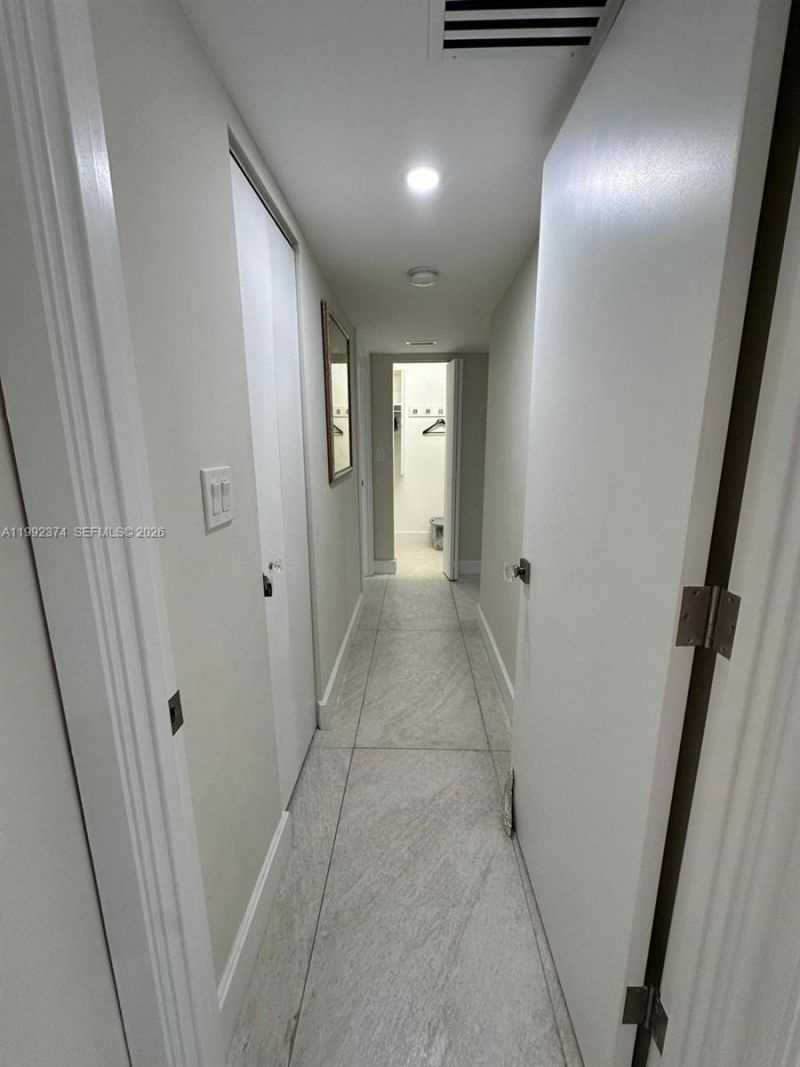 2751 S Ocean Dr , Unit 508S, Hollywood, FL 33019 Photo