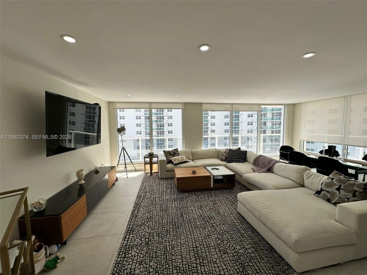 2751 S Ocean Dr , Unit 508S, Hollywood, FL 33019 Photo