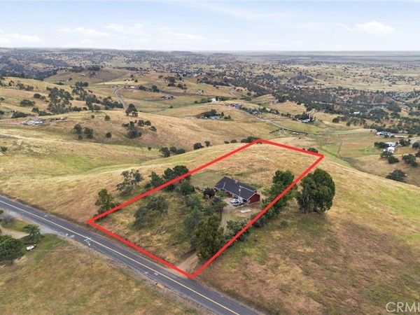 9807 BANDERILLA DR, La Grange, CA 95329