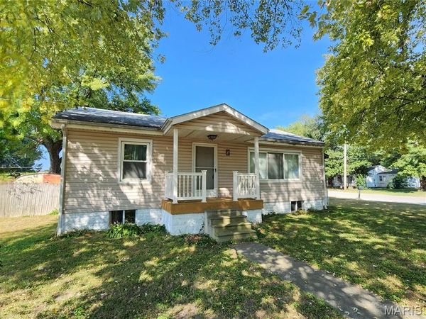 25 Gloria Street, East St Louis, IL 62206