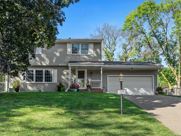 2115 Decatur Avenue N, Golden Valley, MN 55427
