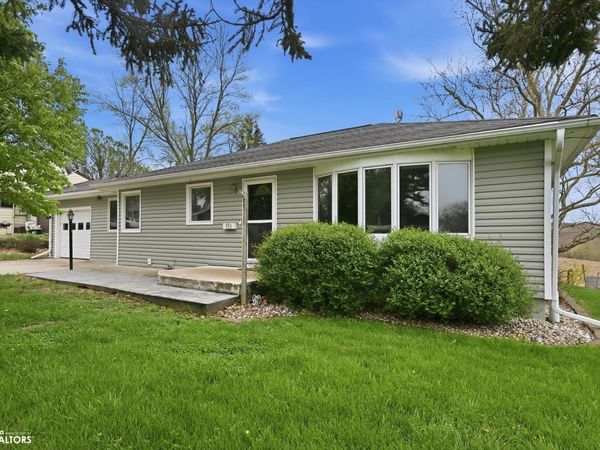 558 6Th Street, Charter Oak, IA 51439