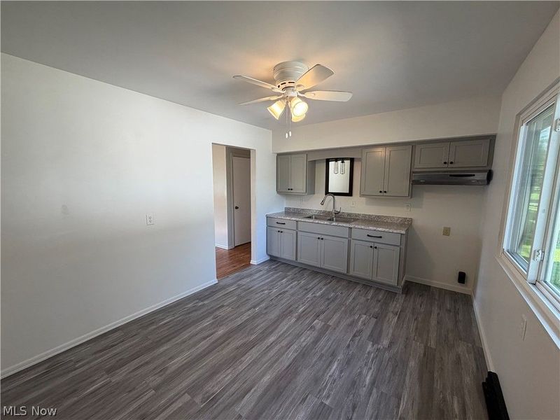 2227 Ogden Avenue NW, Warren, OH 44483 Photo 7