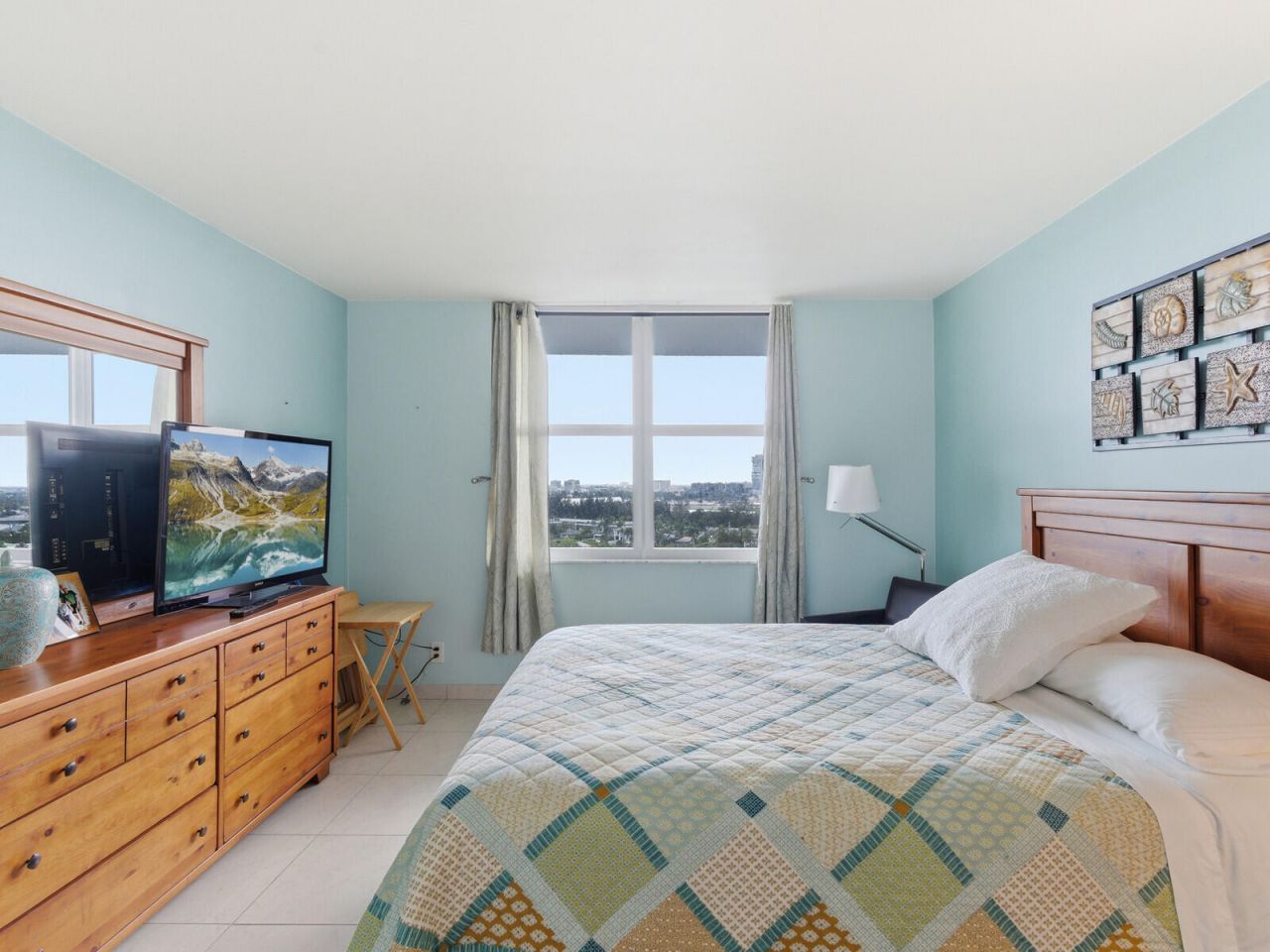427 Golden Isles Drive, Unit Apt 16a, Hallandale Beach, FL 33009 Photo
