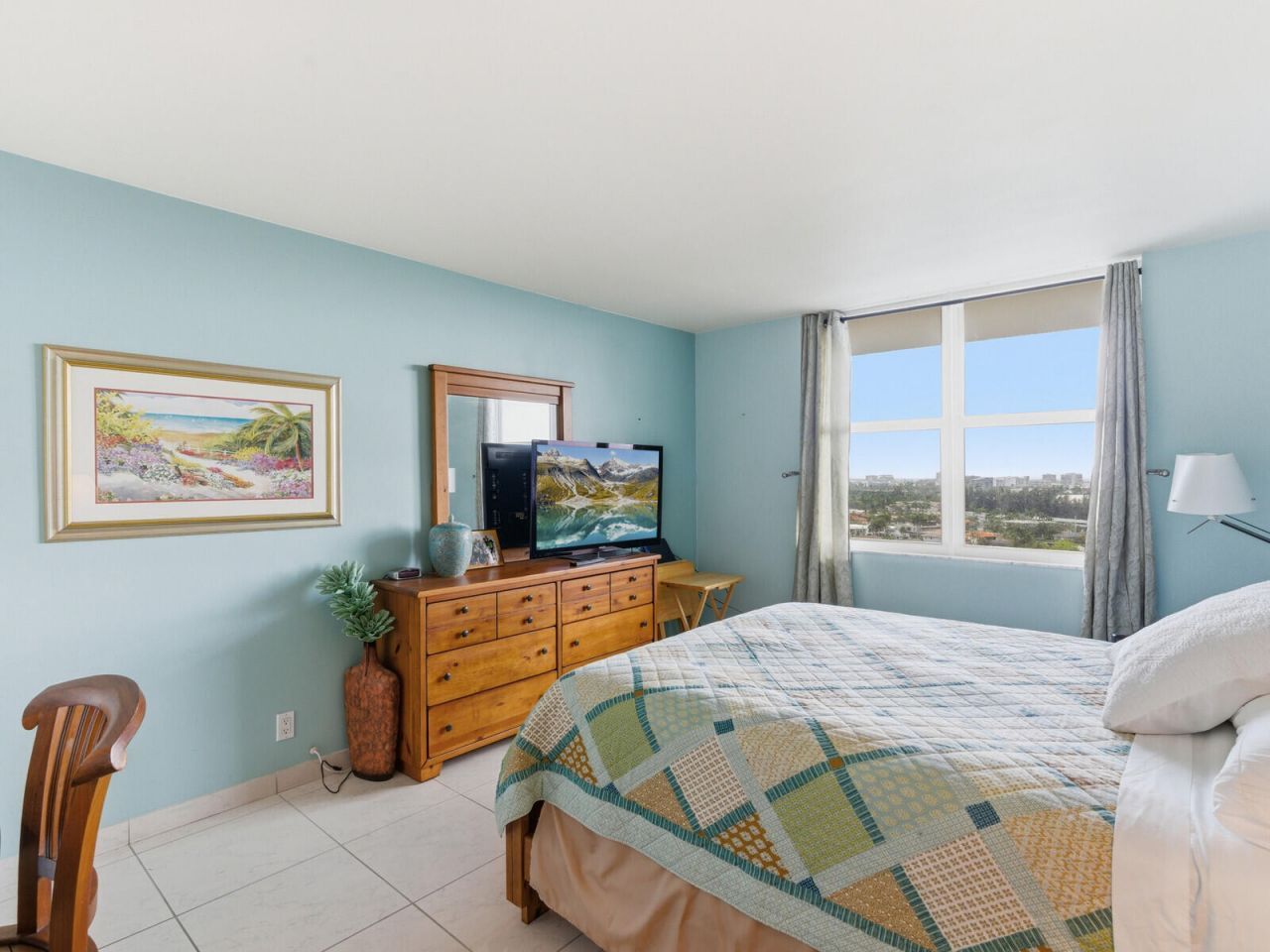 427 Golden Isles Drive, Unit Apt 16a, Hallandale Beach, FL 33009 Photo