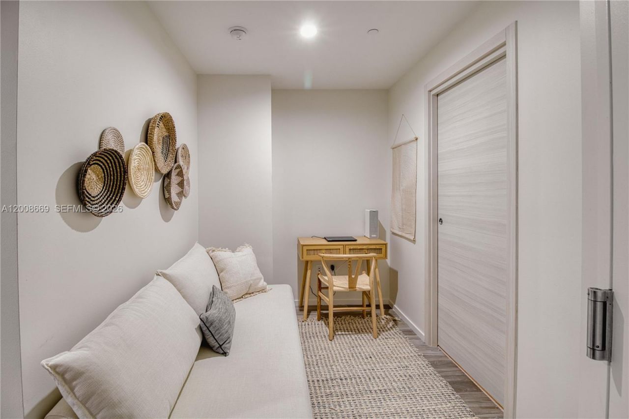 801 S Miami Ave, Unit 3808, Miami, FL 33130 Photo