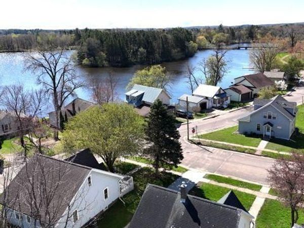 143 Maple Street E, Amery, WI 54001