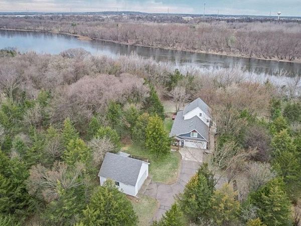 6431 106th Street SE, Clear Lake, MN 55319