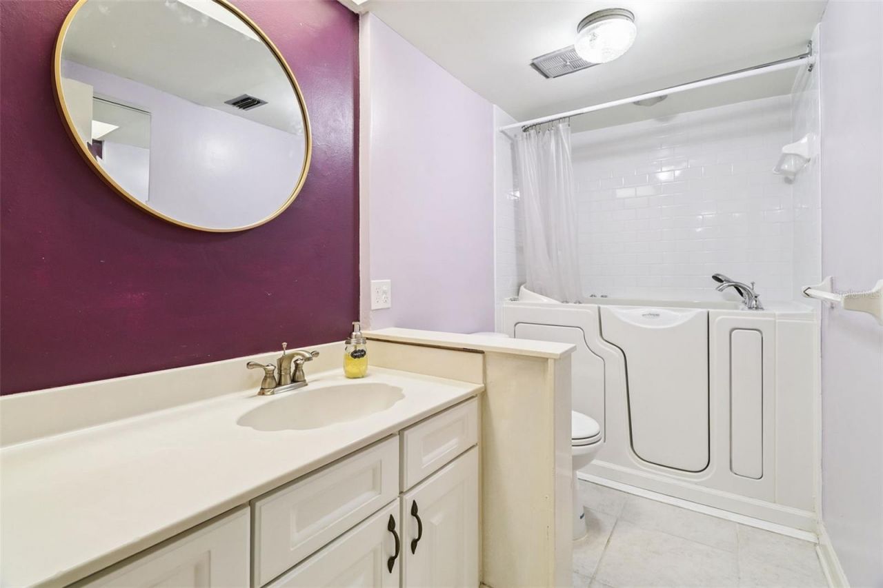 115 N Indian River Drive, Unit 207, Cocoa, FL 32922 Photo