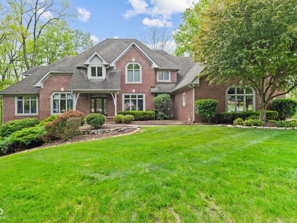 1462 Eagle Trace Court , Greenwood, IN 46143