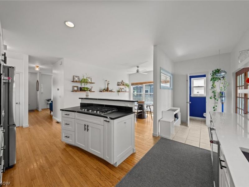 1830 W 50th Street, Cleveland, OH 44102 Photo 13