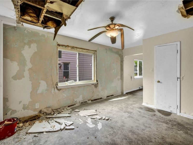 3069 E 67th Street, Cleveland, OH 44127 Photo 13