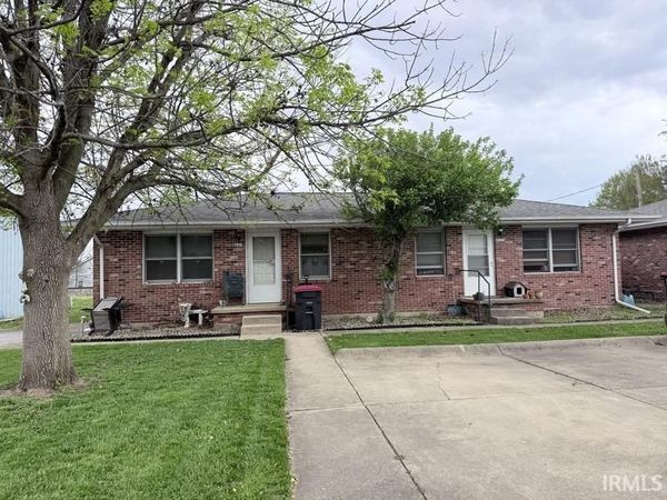 411 S South Street, Brookston, IN 47923