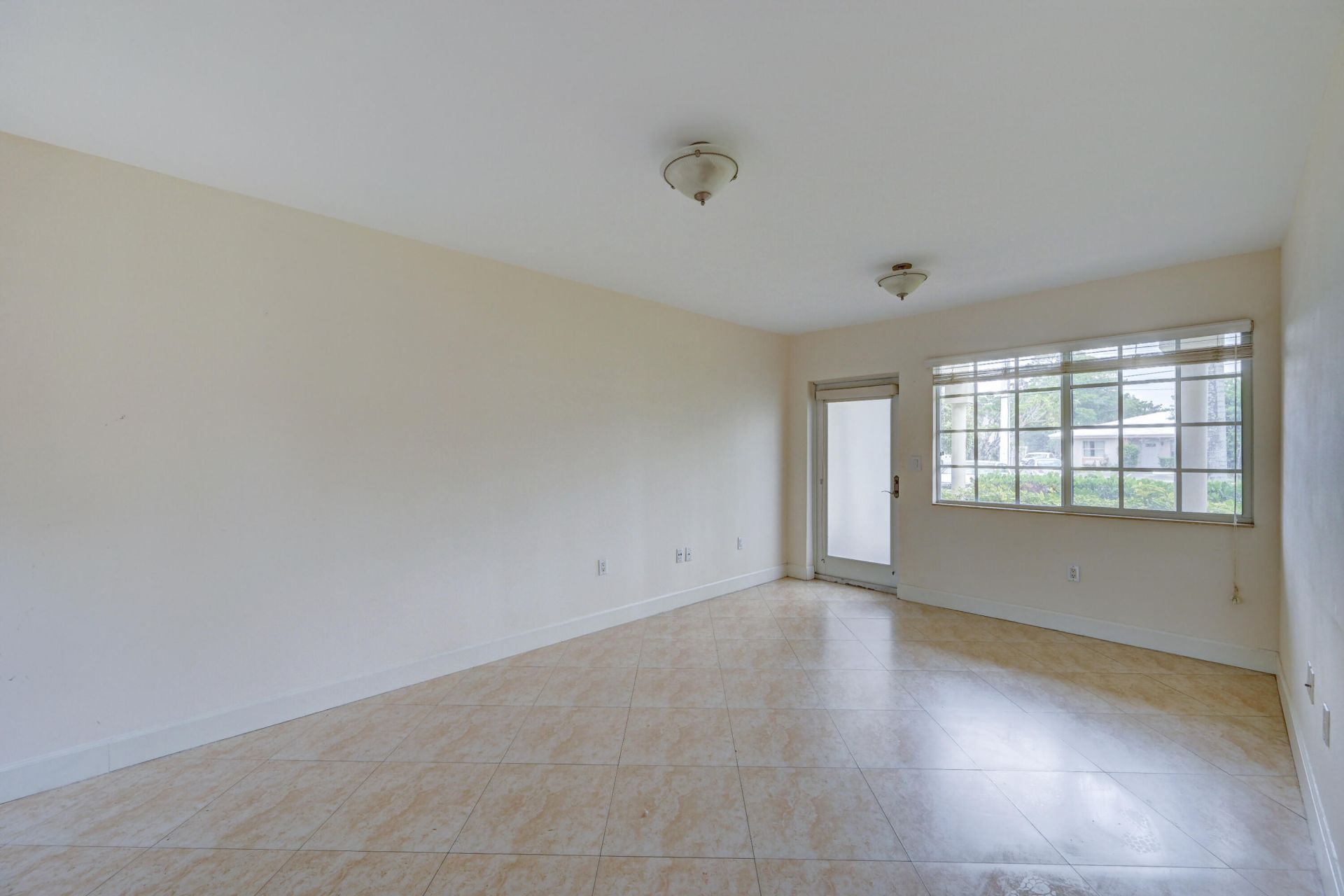 410 SW 15th Street, Unit 105, Pompano Beach, FL 33060 Photo