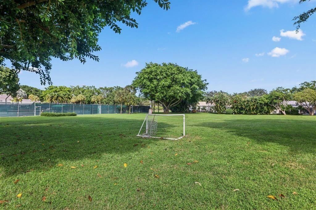 2804 Banyan Boulevard Circle Nw, Boca Raton, FL 33431 Photo