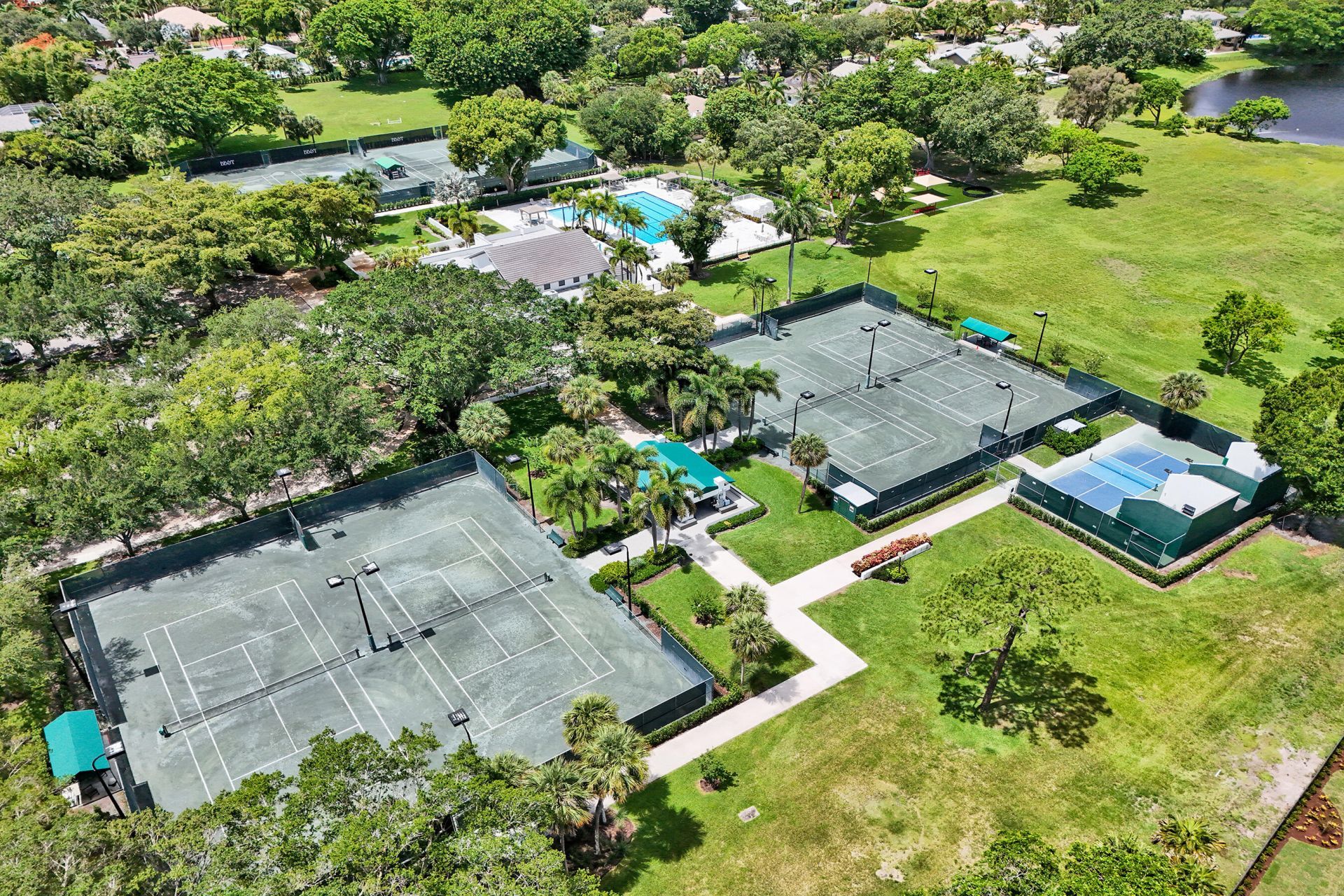 2804 Banyan Boulevard Circle Nw, Boca Raton, FL 33431 Photo