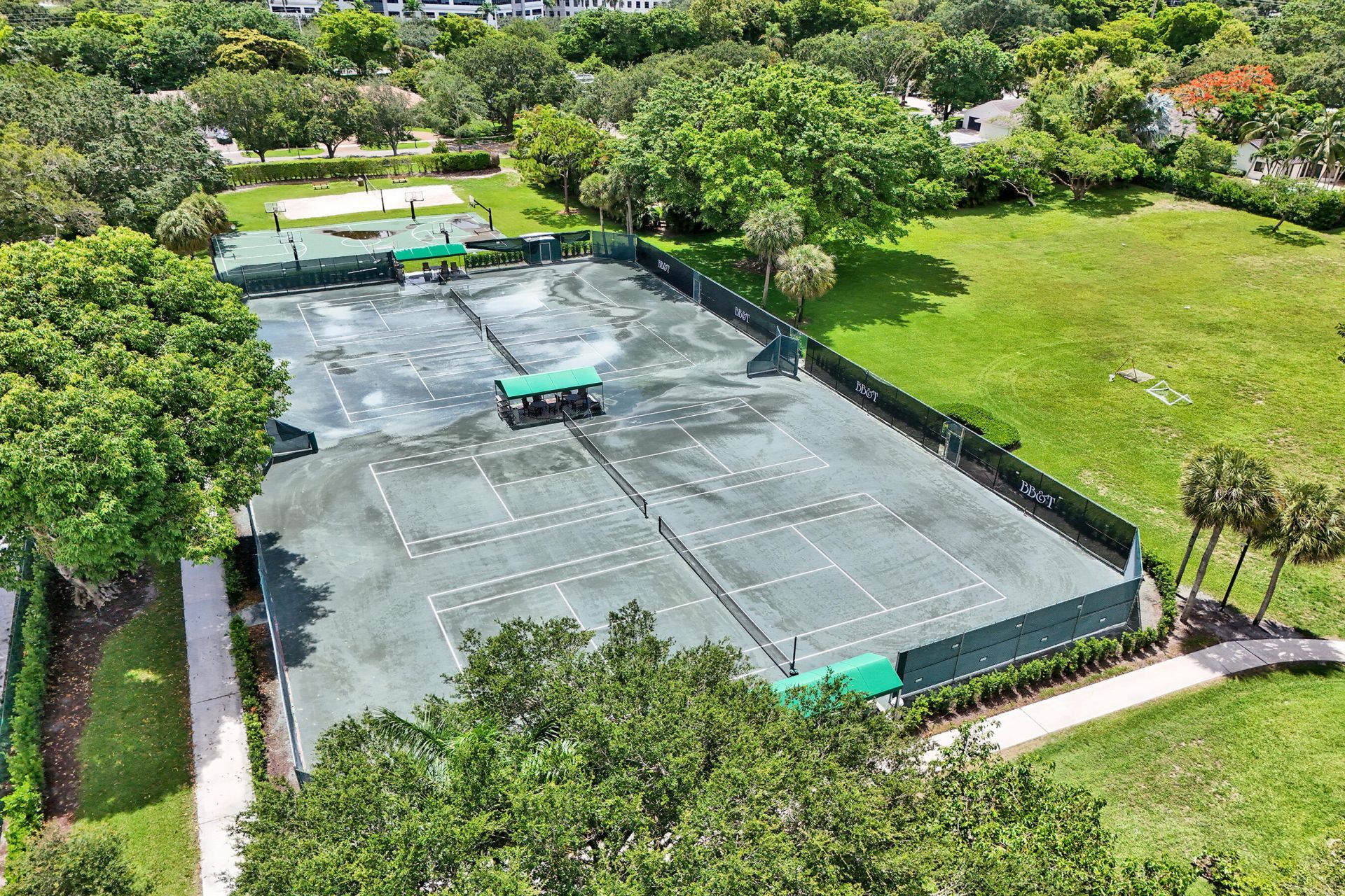 2804 Banyan Boulevard Circle Nw, Boca Raton, FL 33431 Photo