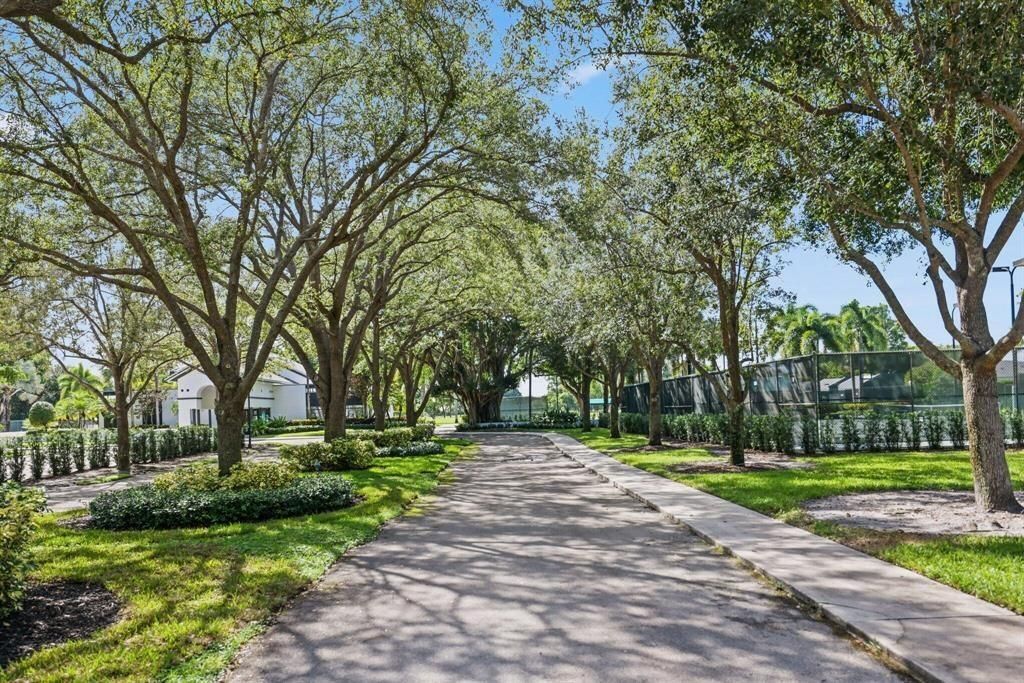 2804 Banyan Boulevard Circle Nw, Boca Raton, FL 33431 Photo
