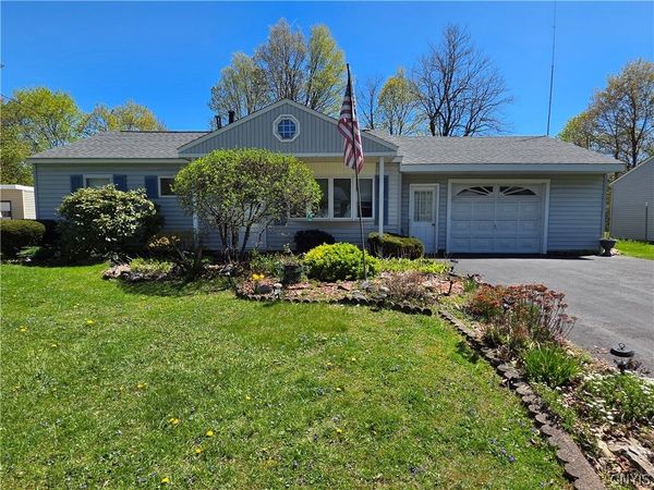 18 Walnut Drive , Whitestown, NY 13492