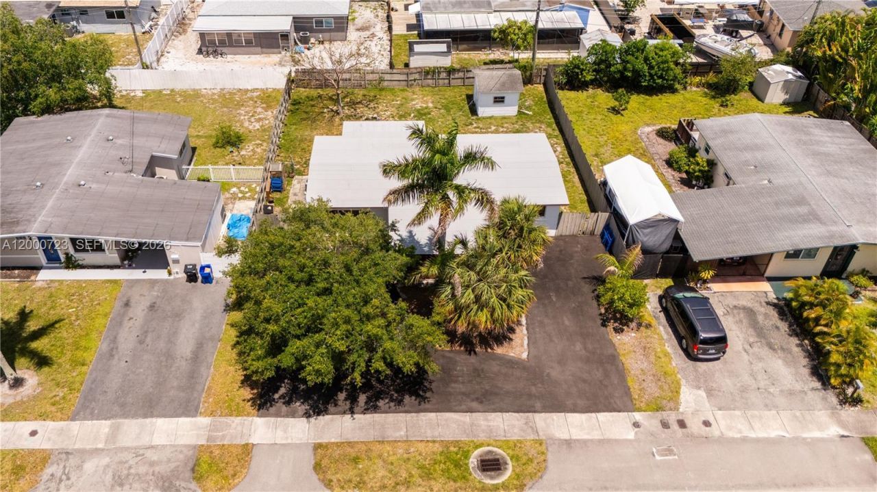 3331 SW 21st St , Fort Lauderdale, FL 33312 Photo