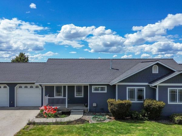1145 SW Sunnyside Dr., Pullman, WA 99163