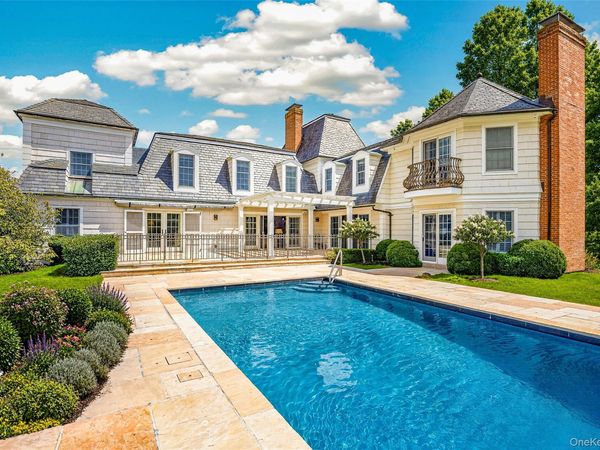 299 Narrow Lane , Southampton, NY 11968