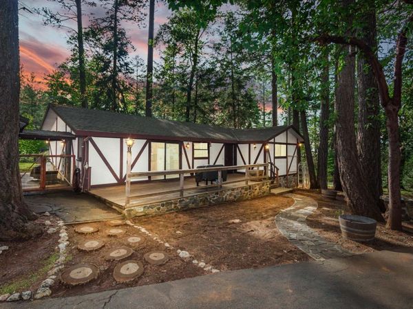 5342 Buttonwood Ct, Foresthill, CA 95631