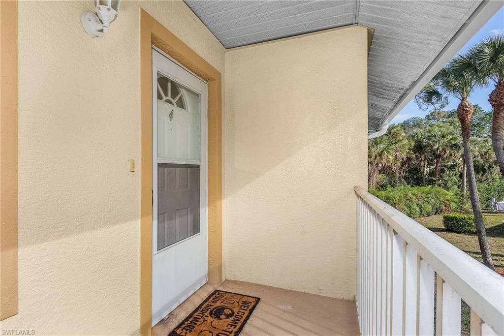 620 Luisa Ct, Unit 803, Naples, FL 34104 Photo
