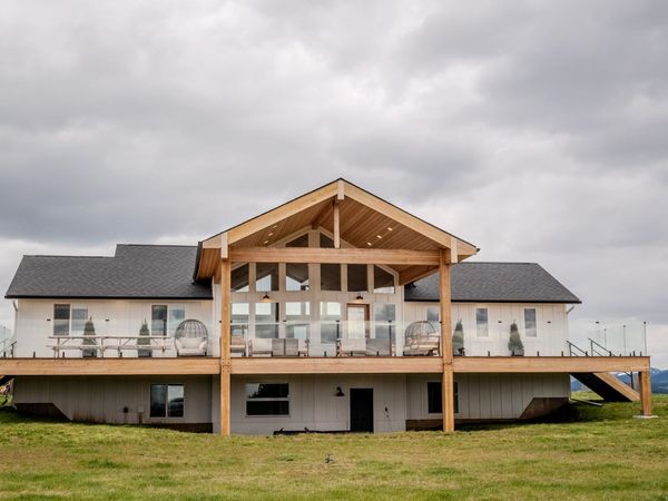 11011 S BRUNA Rd, Spokane, WA 99036