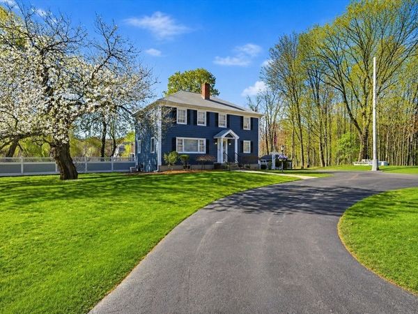 94 Howard St, Saugus, MA 01906