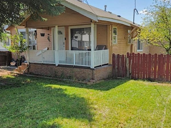 3236 Cannon Avenue, Klamath Falls, OR 97603