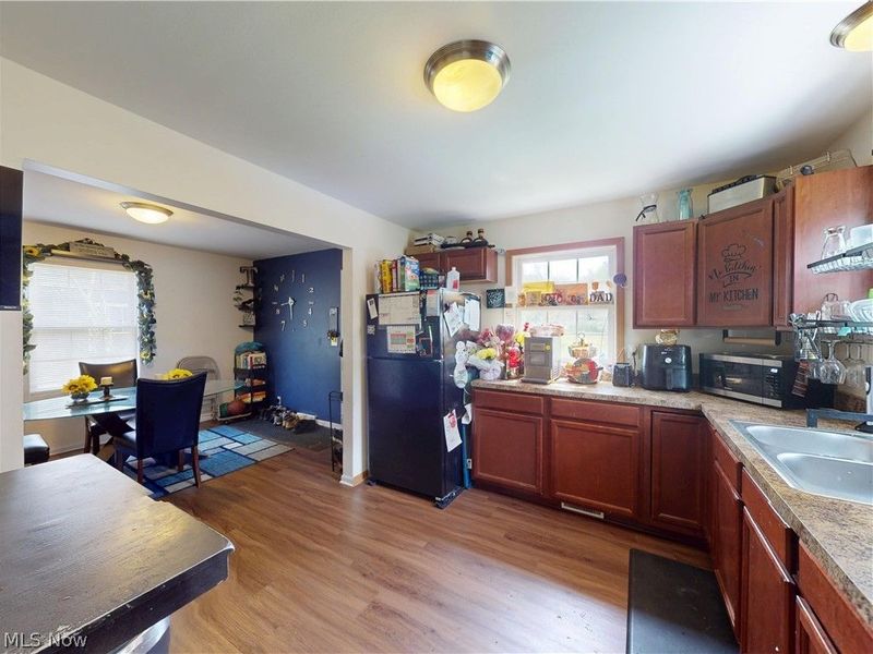 8110 Platt Avenue, Cleveland, OH 44104 Photo 11