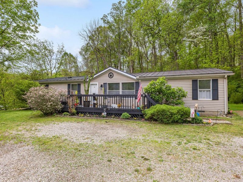 10541 Clearport Road SW, Amanda, OH 43102 Photo 2