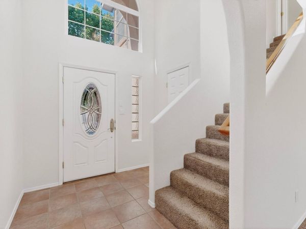 7405 Tricia Road NE, Albuquerque, NM 87113