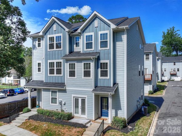 2405 Via del Conte Alley, Charlotte, NC 28205