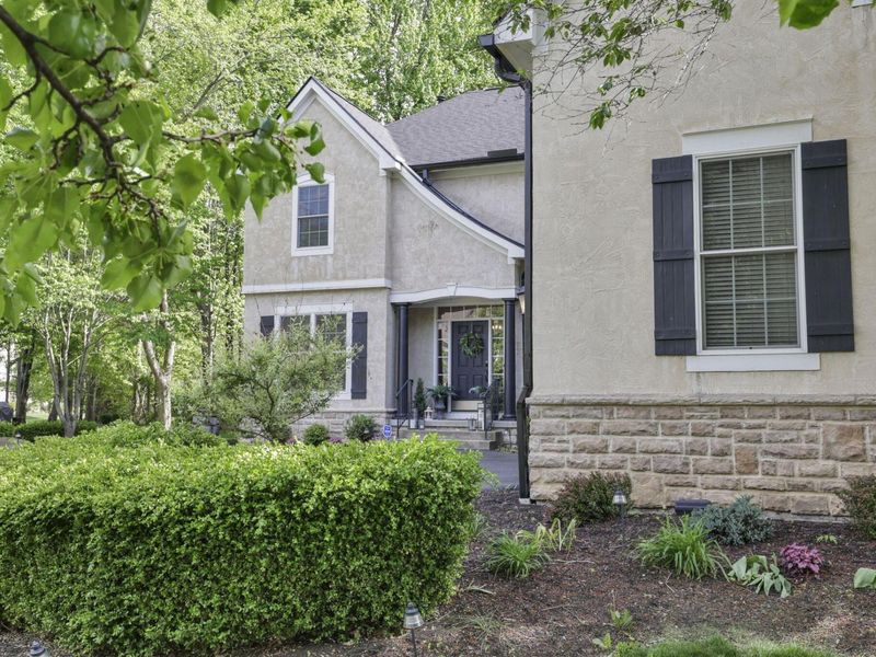 7097 Pleasant Colony Circle, Blacklick, OH 43004 Photo 3