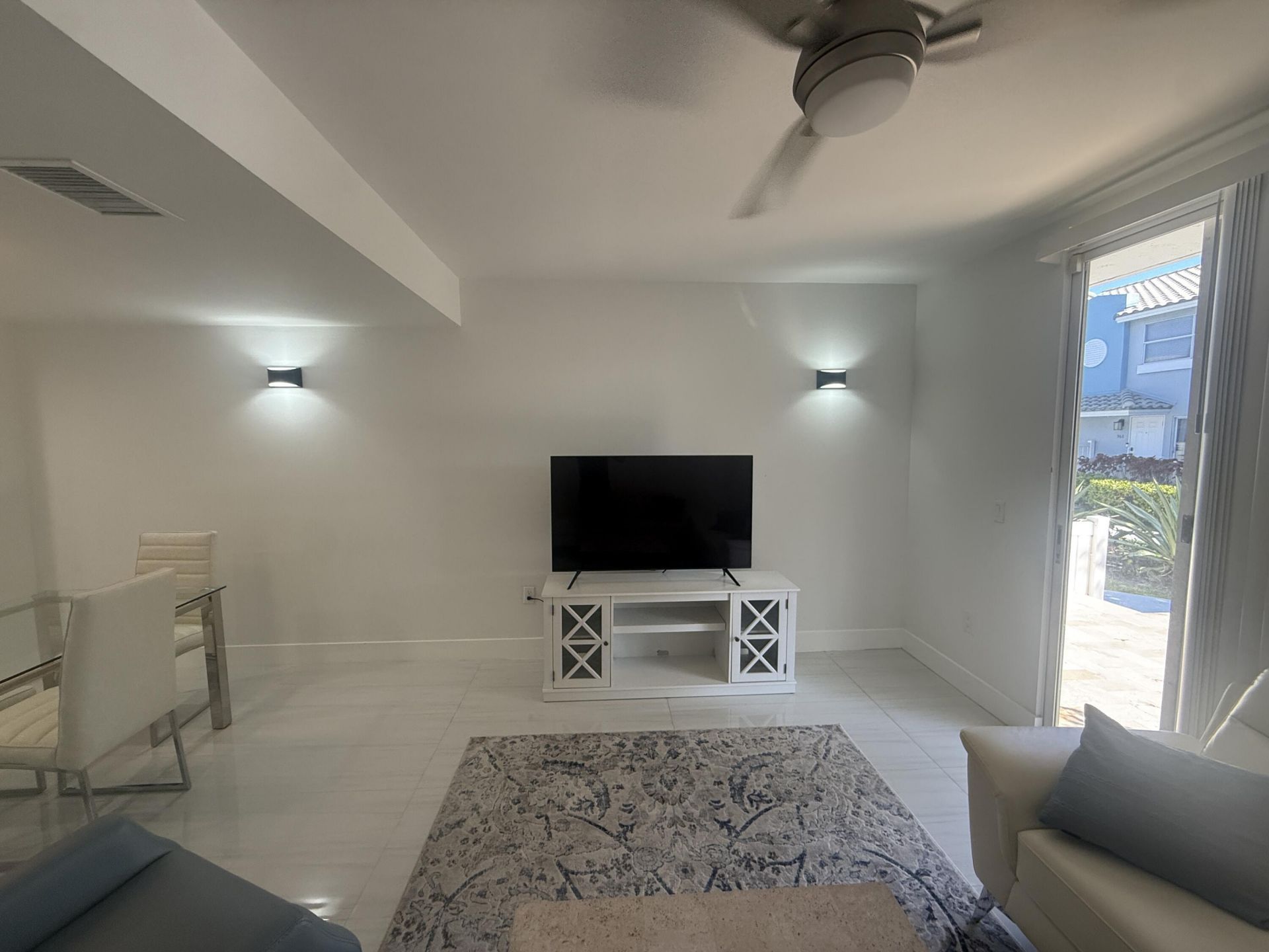 972 Jeffery Street, Boca Raton, FL 33487 Photo