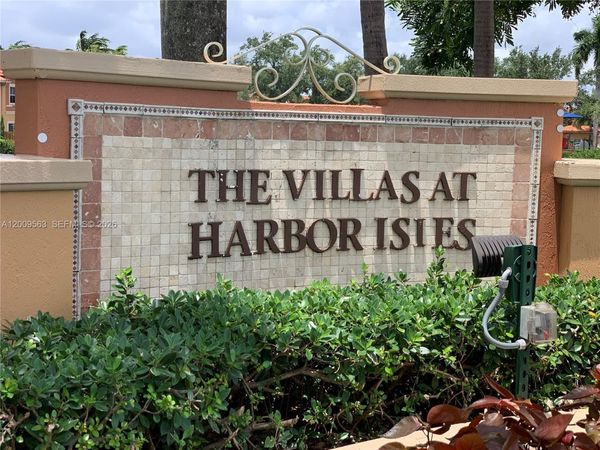 4944 Windward Way , Unit 1401, Dania Beach, FL 33312