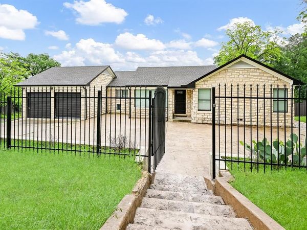 4901 Circle Ridge Drive , Fort Worth, TX 76114