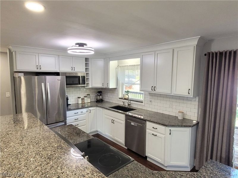 751 Woodstock Road, Akron, OH 44312 Photo 7