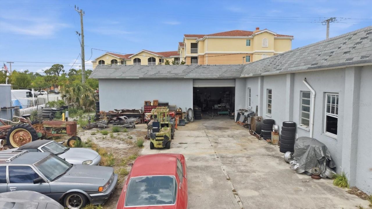 629 E Venice Avenue , Venice, FL 34285 Photo