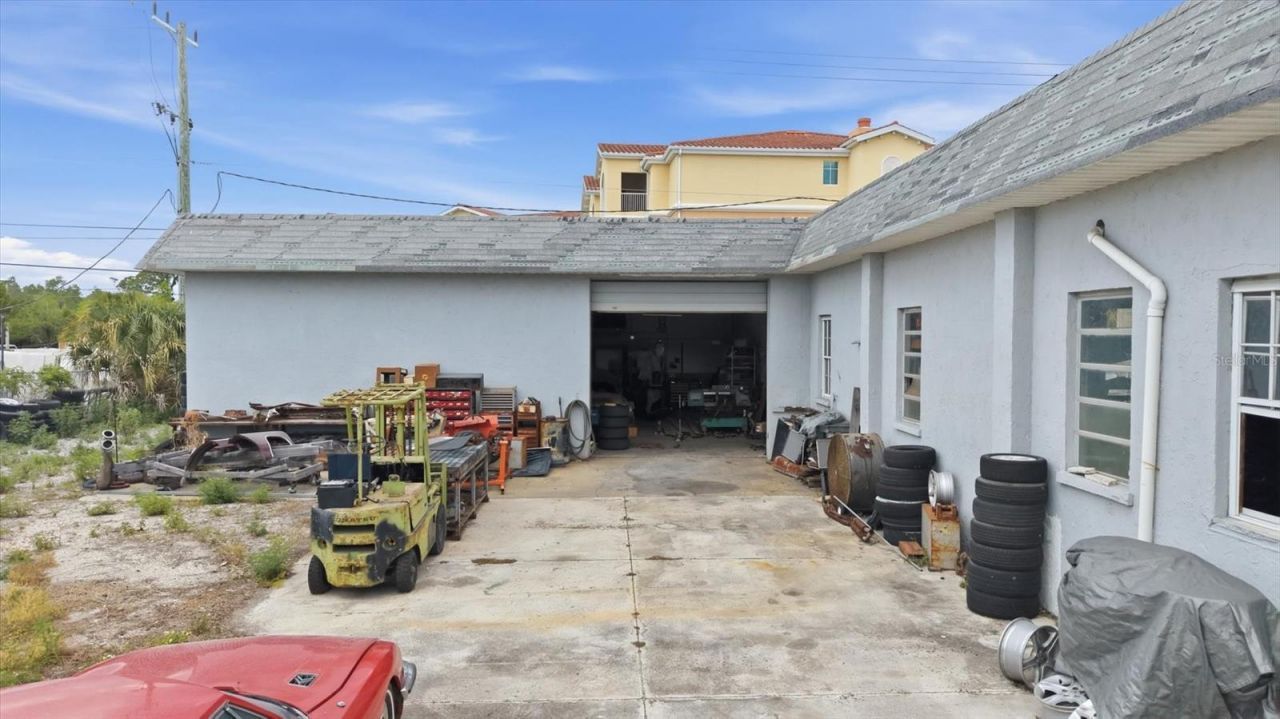 629 E Venice Avenue , Venice, FL 34285 Photo