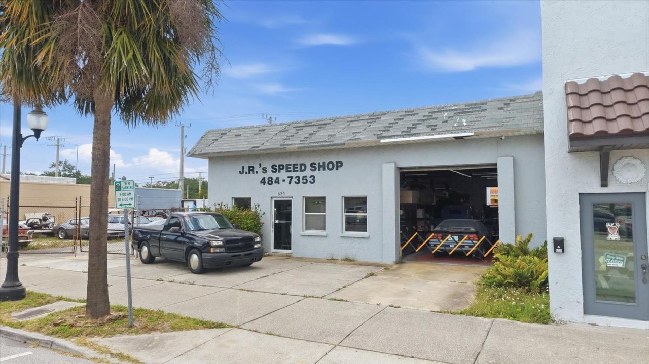 629 E Venice Avenue , Venice, FL 34285 Photo