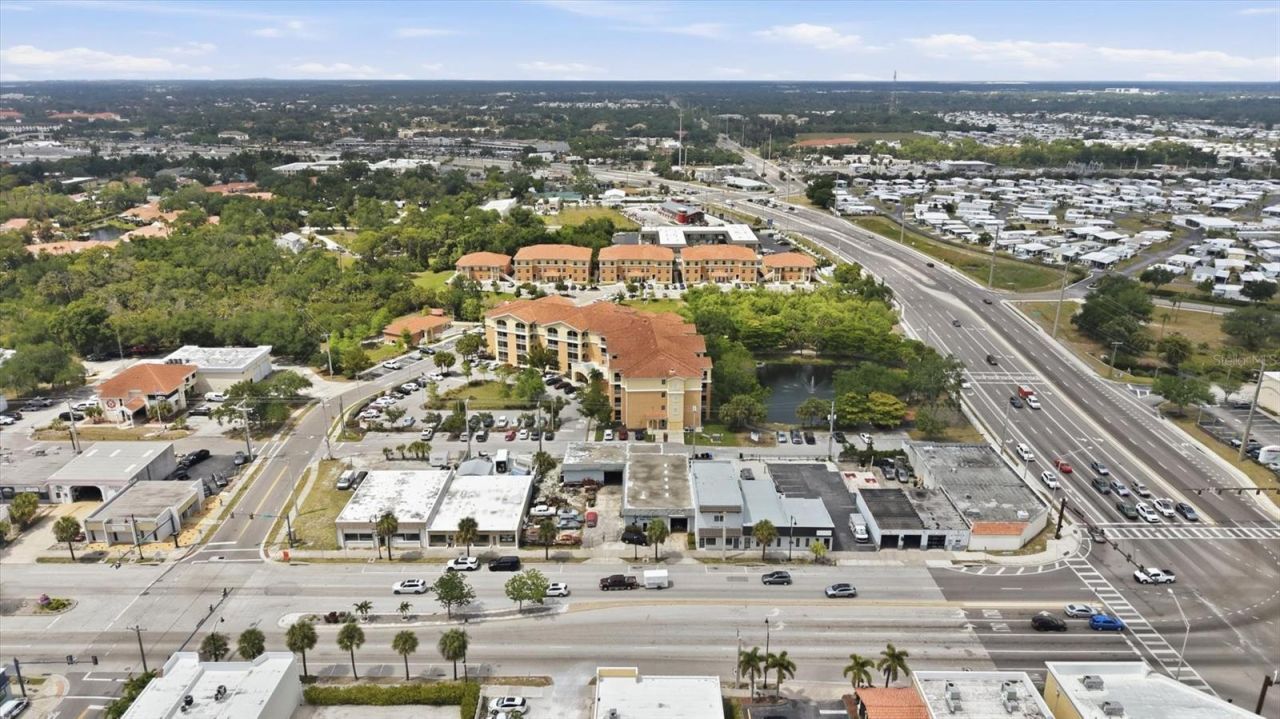 629 E Venice Avenue , Venice, FL 34285 Photo