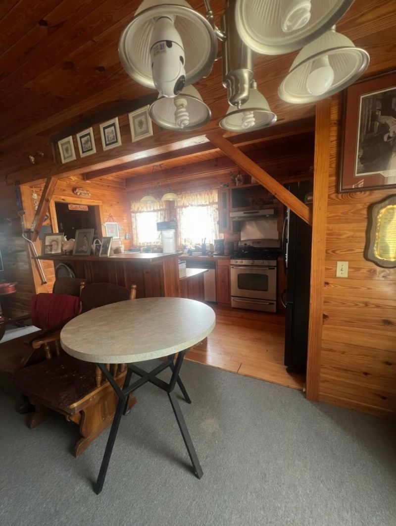1117 Millwood Loop Photo 7