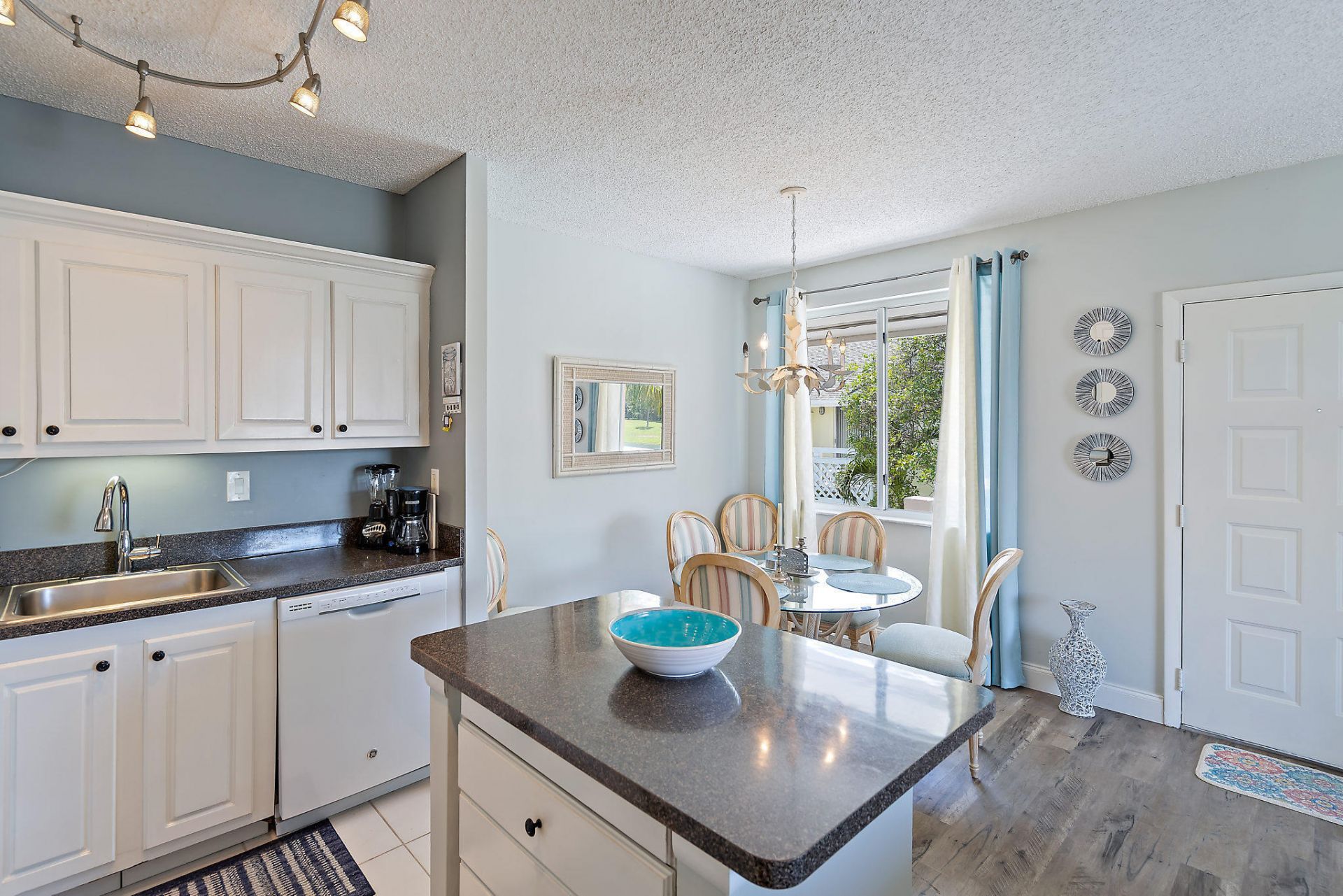 353 S Us Hwy 1, Unit A8, Jupiter, FL 33477 Photo