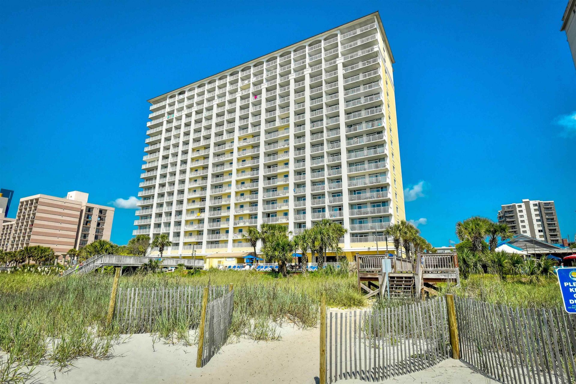 2000 N Ocean Blvd. Photo 36